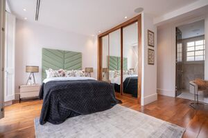 79209 RX152757 IMG 08 0000.jpeg