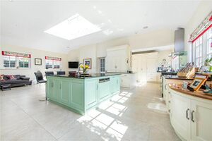 80826 RIS210206 IMG 13 0000.jpeg