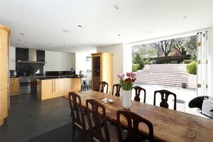 72698 WIM220060 IMG 08 0000.jpeg