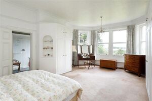 72698 WIM220135 IMG 06 0000.jpeg