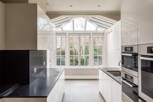 46451 RUS180305 IMG 16 0000.jpeg