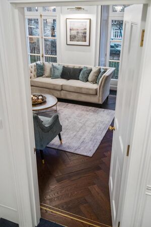 242444 PB9 IMG 28 0000.jpeg