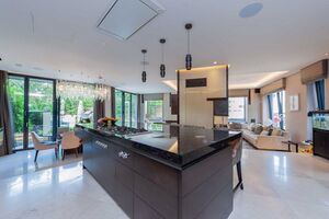 84791 31550459 IMG 03 0000.jpeg