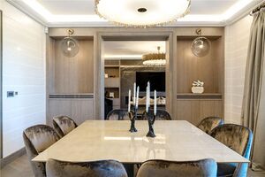 37922 KEN180242 IMG 04 0000.jpeg