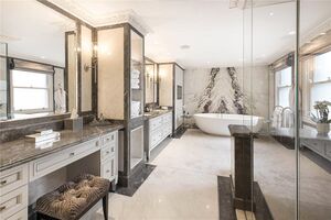 62080 LON200428 IMG 11 0000.jpeg