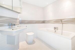 53038 CBW180662 IMG 04 0000.jpeg