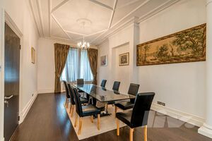 54583 LIVH 017565 IMG 05 0000.jpeg