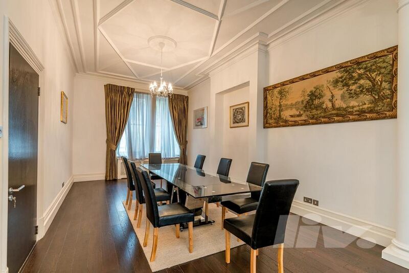 File:54583 LIVH 017565 IMG 05 0000.jpeg