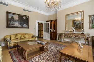 62080 LON210410 IMG 03 0000.jpeg