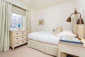 44264 SLN220056 IMG 09 0000.jpeg