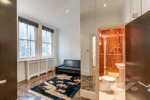 54583 LIVH 017565 IMG 18 0000.jpeg