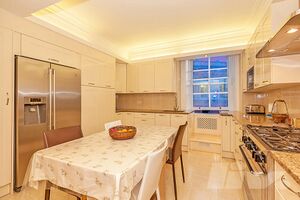 54583 LIVH 010848 IMG 07 0000.jpeg