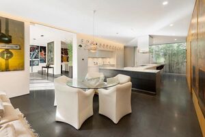 65809 KEN190090 IMG 11 0000.jpeg