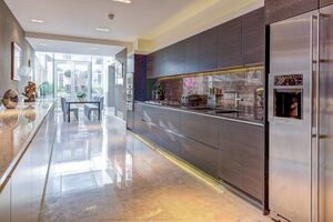 62080 LON220016 IMG 06 0000.jpeg