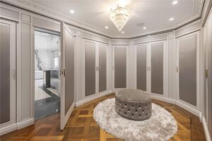 62080 LON200428 IMG 13 0000.jpeg