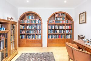 668 BEL150007 IMG 19 0000.jpeg