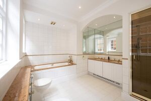 87916 HAM220251 IMG 08 0000.jpeg