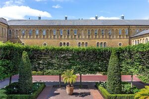 22251 SKN220278 IMG 22 0000.jpeg