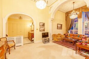 54583 LIVH 010848 IMG 14 0000.jpeg