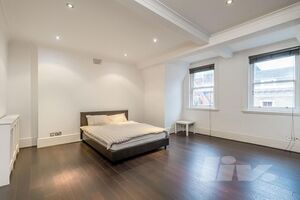 54583 LIVH 017565 IMG 25 0000.jpeg