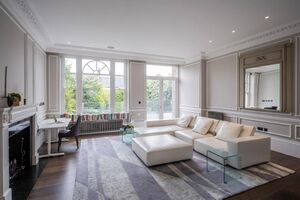 84235 RGS220095 IMG 04 0000.jpeg