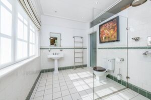 237575 LTR422 IMG 19 0000.jpeg