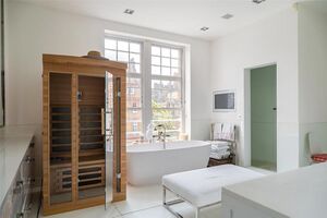 46451 RUS200013 IMG 07 0000.jpeg