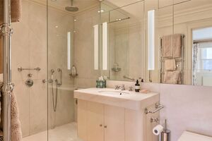 46451 RUS220021 IMG 10 0000.jpeg