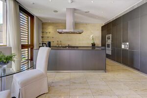 94745 BGV012280078 IMG 03 0001.jpeg