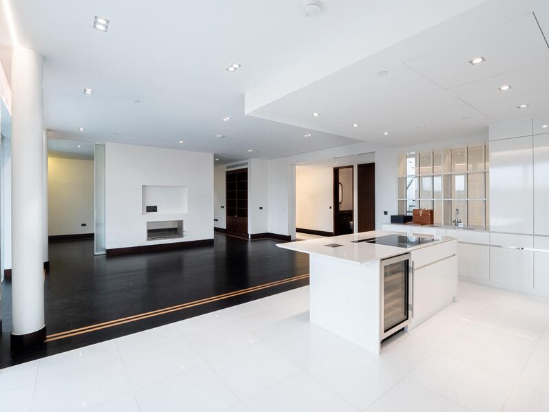 File:82091 CS 322 IMG 03 0000.jpeg