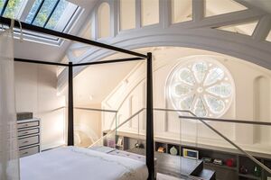 46451 RUS210388 IMG 07 0000.jpeg