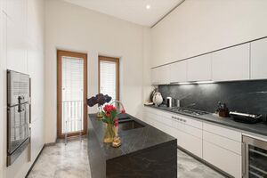 65809 KEN012121633 IMG 04 0000.jpeg