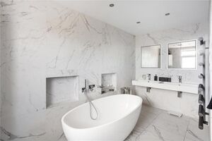 595 WHS220208 IMG 05 0000.jpeg