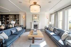 65830 SJW012162940 IMG 06 0000.jpeg