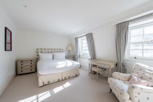 44264 SLN220056 IMG 15 0000.jpeg