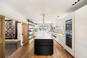 78202 PHS160041 IMG 03 0000.jpeg