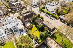 65830 SJW012114750 IMG 04 0000.jpeg