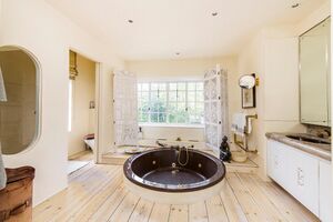 65806 HAM012148936 IMG 17 0000.jpeg