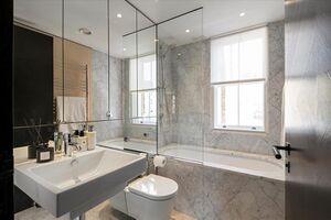 63077 MRY012234723 IMG 14 0002.jpeg