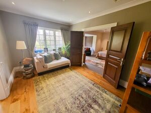 81714 W-02O6FN IMG 16 0000.jpeg