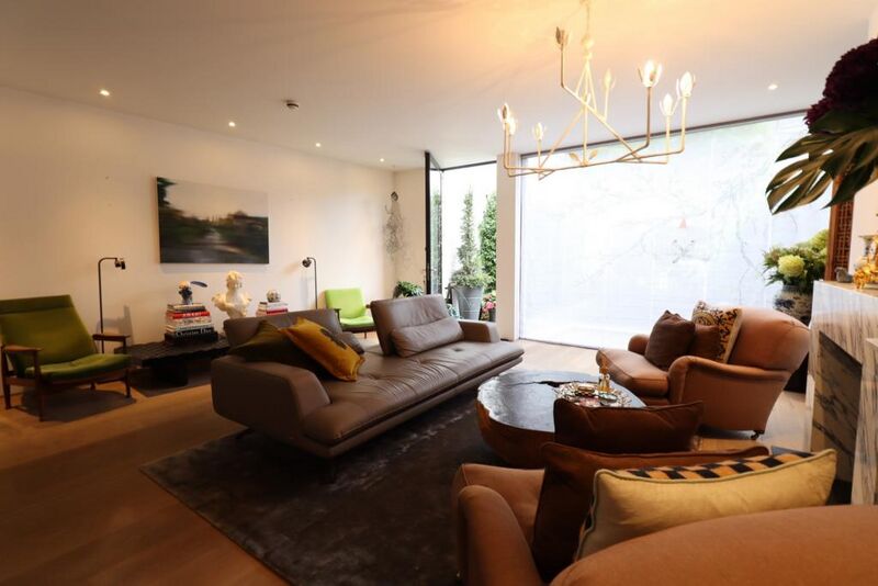 File:2521 VANTA 001073 IMG 06 0000.jpeg