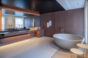 63077 MRY012224997 IMG 04 0003.jpeg