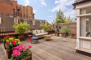 668 BEL150007 IMG 05 0000.jpeg