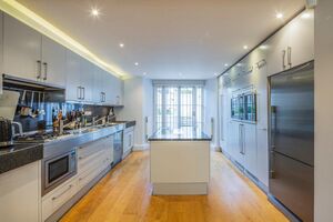 84235 RGS210116 IMG 05 0000.jpeg