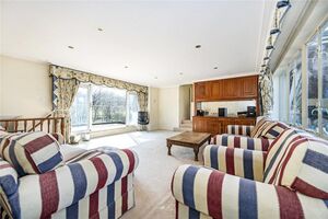 48928 HAH220101 IMG 03 0000.jpeg