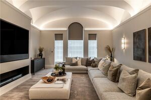 72698 WIM220012 IMG 04 0000.jpeg