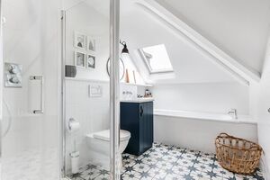 87961 ISL012272004 IMG 18 0001.jpeg