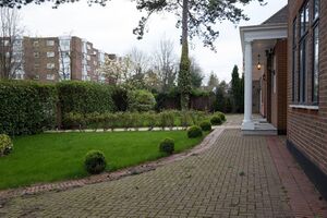 215642 RX180598 IMG 51 0000.jpeg