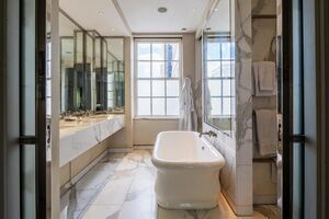 63077 MRY012098907 IMG 11 0000.jpeg