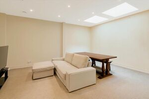 65809 KEN012251155 IMG 10 0000.jpeg